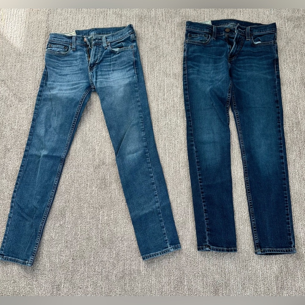 Hollister Men’s Super Skinny Jeans 28 W 30 L very gently worn - 2 pair